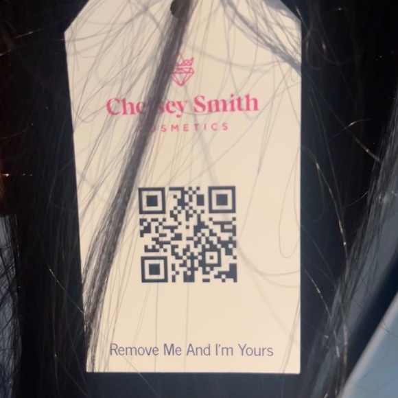 Chelsey Smith Clip in LONG Ponytail With Drawstring - Picture 5 of 5